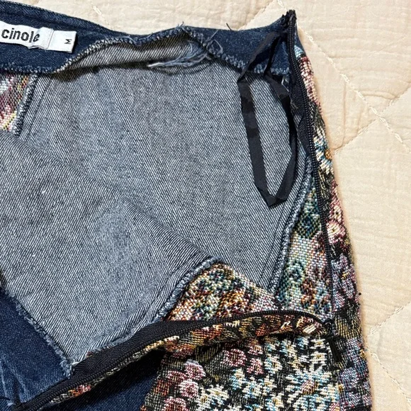 Cinole Floral Tapestry Panel Denim Mini Skirt Sz. Medium - Picture 6 of 10